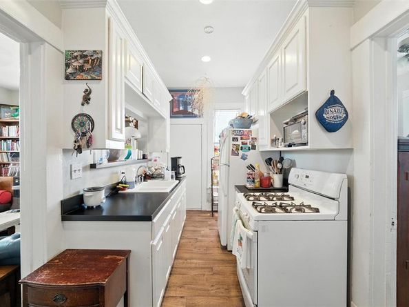 628  Haines Avenue , Dallas Texas 75208