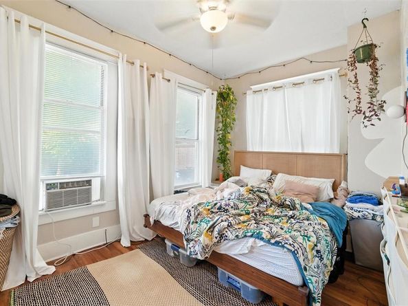 628  Haines Avenue , Dallas Texas 75208