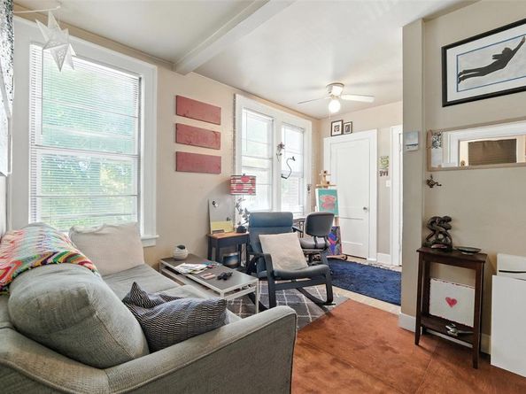 628  Haines Avenue , Dallas Texas 75208