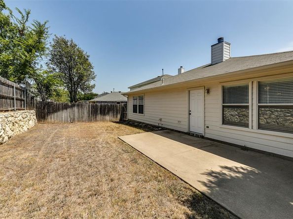 1016  Silver Spur Lane , Fort Worth Texas 76179