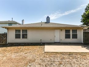 1016  Silver Spur Lane , Fort Worth Texas 76179