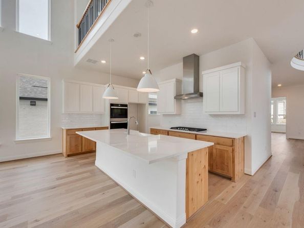 1717  Rodeo Drive , Celina Texas 75009