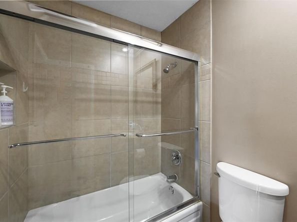 2727  Shelby Avenue  D, Dallas Texas 75219