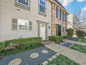 2727  Shelby Avenue  D, Dallas Texas 75219