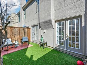 2727  Shelby Avenue  D, Dallas Texas 75219