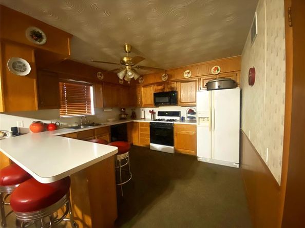 1136 E Five Mile Parkway , Dallas Texas 75216