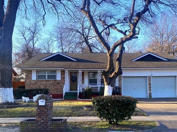 1136 E Five Mile Parkway , Dallas Texas 75216