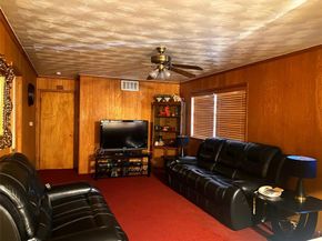 1136 E Five Mile Parkway , Dallas Texas 75216