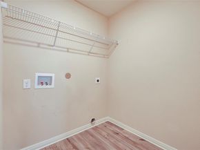 7525  Pleasant Oaks Street , Fort Worth Texas 76120