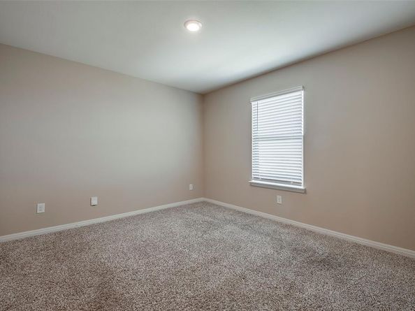 7525  Pleasant Oaks Street , Fort Worth Texas 76120