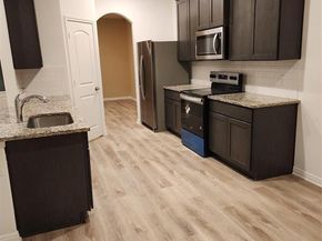 7525  Pleasant Oaks Street , Fort Worth Texas 76120