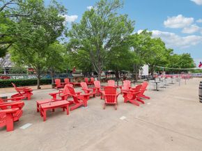 1610  Life Avenue , Dallas Texas 75212