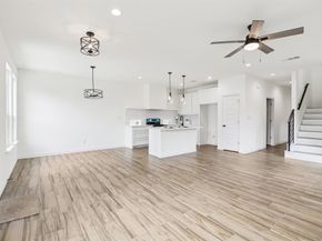 1610  Life Avenue , Dallas Texas 75212
