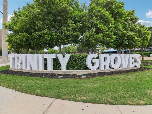 1610  Life Avenue , Dallas Texas 75212