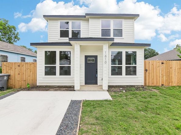 1610  Life Avenue , Dallas Texas 75212