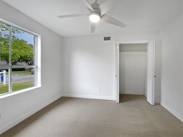 8512  Charing Cross Lane , Dallas Texas 75238