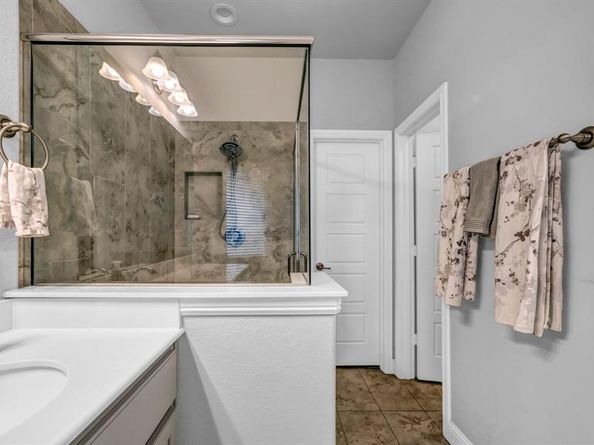 717  10th Street , Argyle Texas 76226