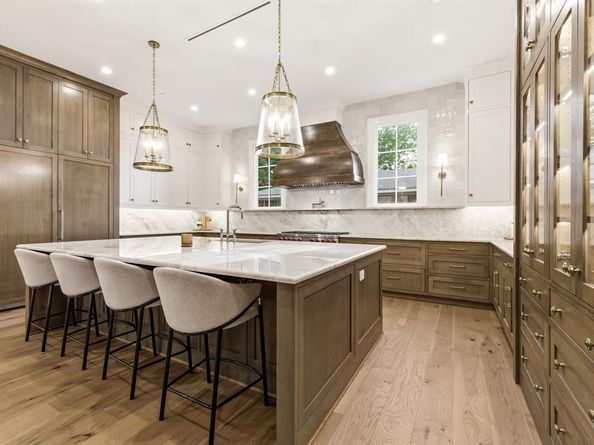 5925  Williamstown Road , Dallas Texas 75230