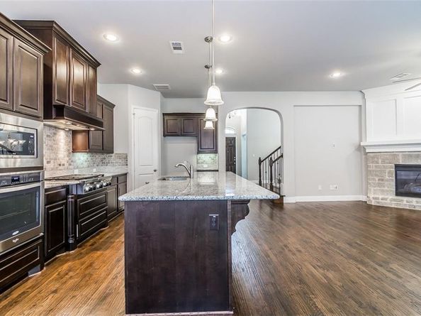 852  Sweet Iron Road , Frisco Texas 75036
