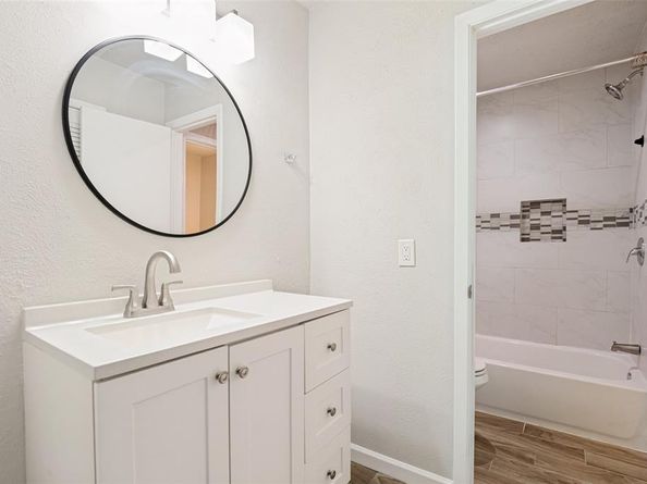 2108  Via Madonna  , Carrollton Texas 75006
