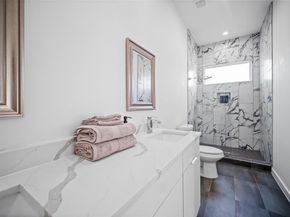 1350  Strickland Street , Dallas Texas 75216