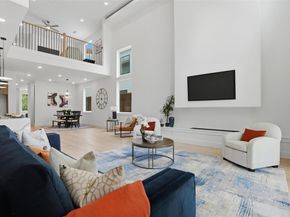 617  Parkview Avenue , Dallas Texas 75223