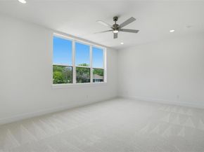 617  Parkview Avenue , Dallas Texas 75223