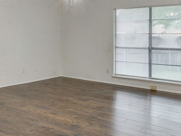 409  Rockcrest Drive , Mesquite Texas 75150