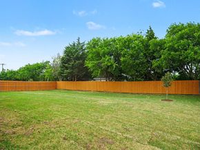 733  Candace Drive , DeSoto Texas 75115