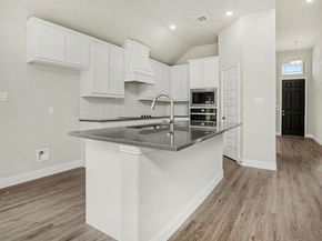 733  Candace Drive , DeSoto Texas 75115