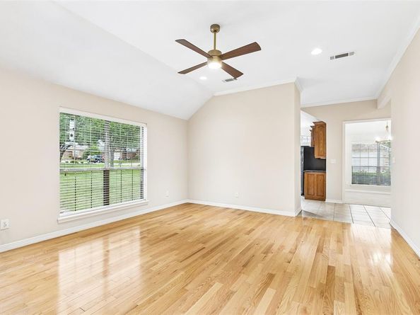 110  Crestway Drive  29, Cedar Hill Texas 75104