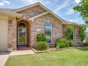 1173  Albatross Court , Benbrook Texas 76126