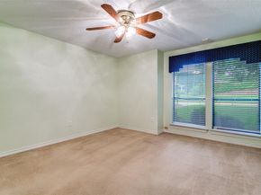 2818 N Creekwood Drive , Grapevine Texas 76051