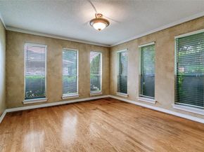 2818 N Creekwood Drive , Grapevine Texas 76051