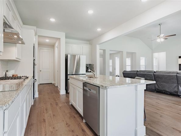 3913  Ablon Trail , Garland Texas 75043