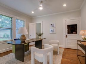 1111 N Winnetka Avenue , Dallas Texas 75208