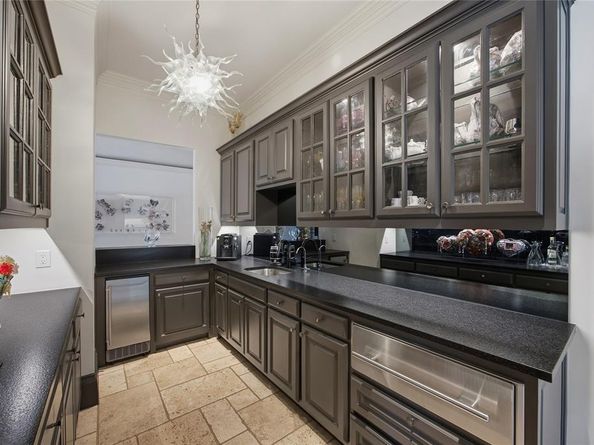 9525  Alva Court , Dallas Texas 75220