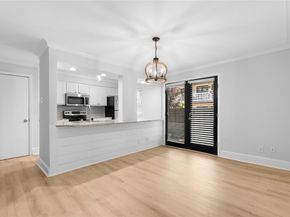 5928  Sandhurst Lane  127, Dallas Texas 75206