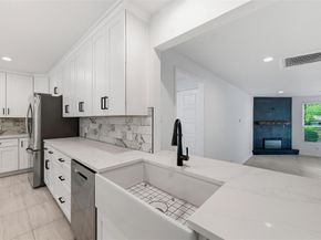 2228  Goldenrod Avenue , Fort Worth Texas 76111