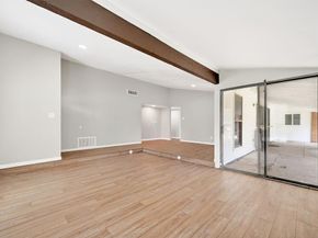 4036  Seven Gables Street , Fort Worth Texas 76133