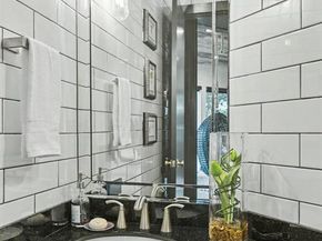 2927  Magnolia Hill Court , Dallas Texas 75201