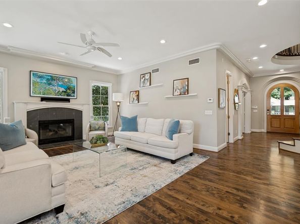 6122  Bryan Parkway , Dallas Texas 75206