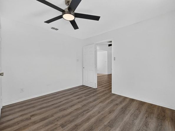 7209  Cleburne Road , Fort Worth Texas 76133
