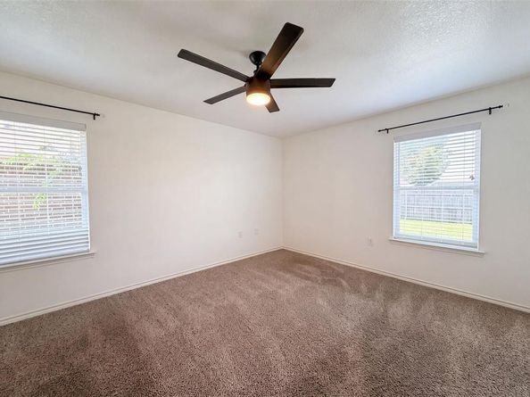 3132  Evangeline Road , Fort Worth Texas 76140