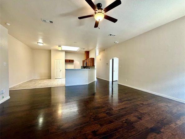 5408  Dove Drive , Dallas Texas 75236