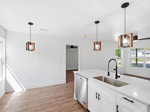 3110  Palo Alto Drive , Dallas Texas 75241