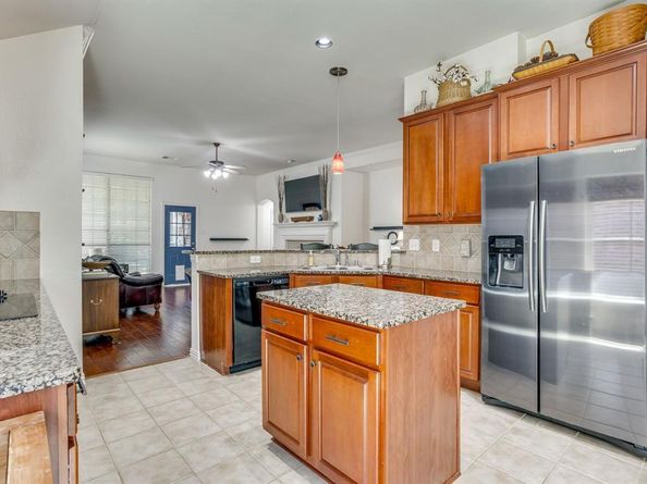 7023  Beacon Drive , Grand Prairie Texas 75054