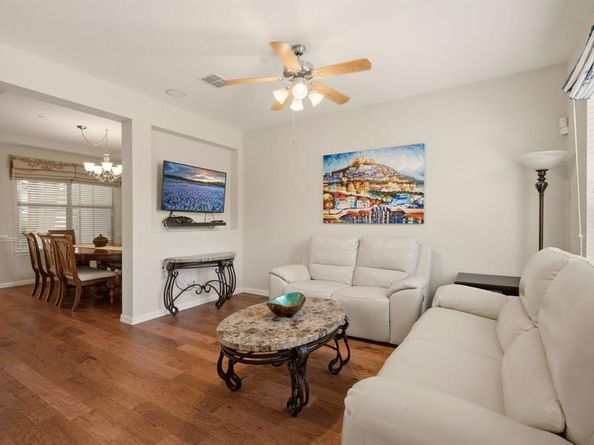 703  Chestnut Hill Drive , Allen Texas 75013