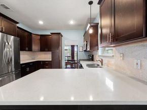 6222  St Leonard Drive , Arlington Texas 76001