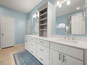 6222  St Leonard Drive , Arlington Texas 76001
